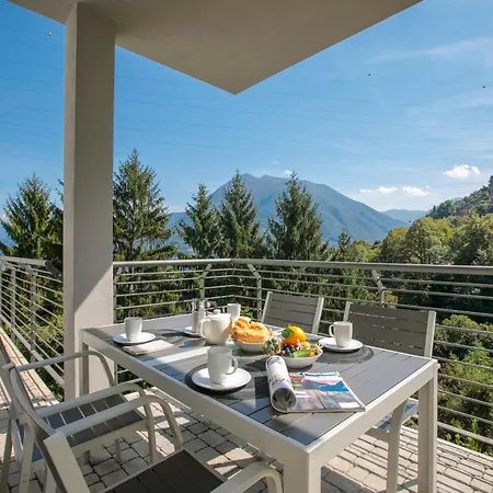 Argegno Home Apartamento *