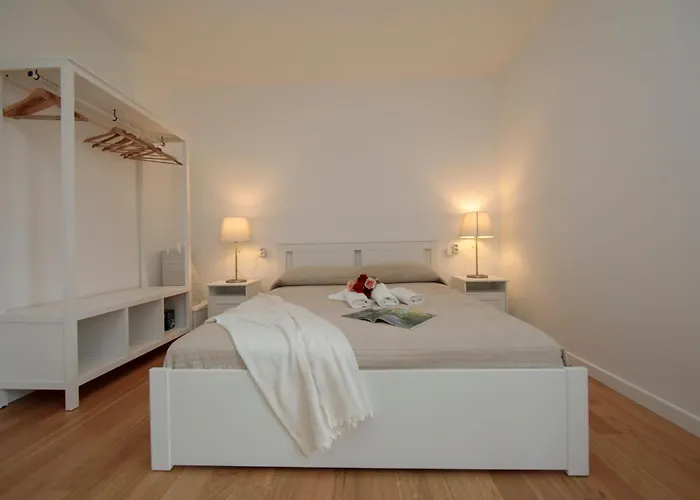 Argegno Home Апартаменты