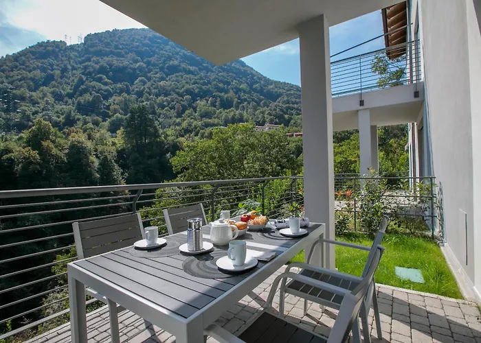 Argegno Home Ардженьо