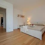 Argegno Home * آرجينيو