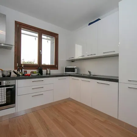 Argegno Home דירה ארגגנו