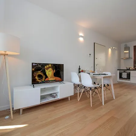 Argegno Home *