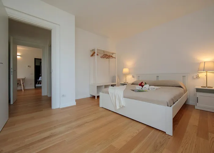 Argegno Home * Argegno