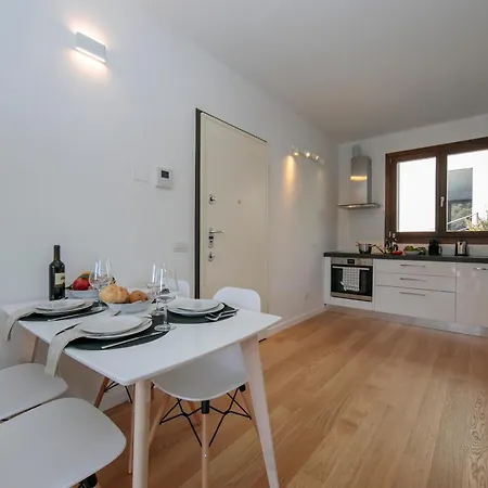 Argegno Home *